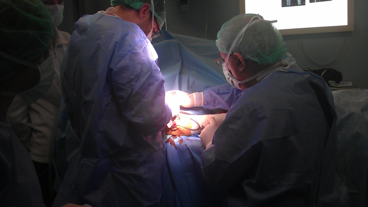 Dr Arian Celaj. Kirurg Ortoped Traumatolog